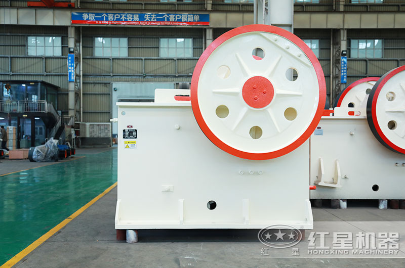 小型粉碎機(jī)多少錢(qián)？有哪幾種設(shè)備型號(hào)可以選擇?