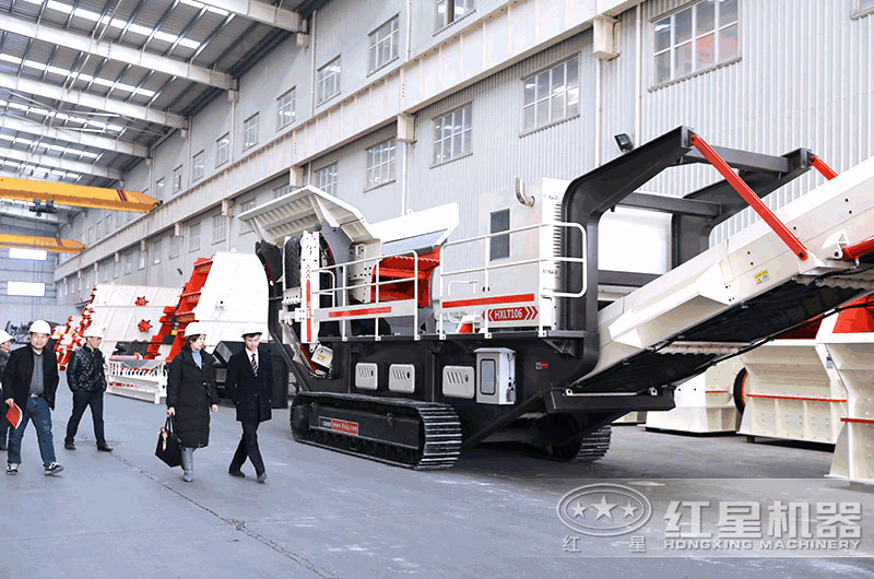 想找型號全、價格優(yōu)惠的履帶液壓巖石破碎機廠家，來這里！