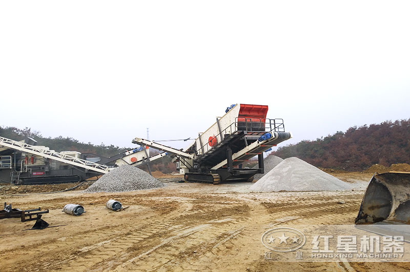 移動破石子機，目前國內(nèi)比較先進的破碎石子機器