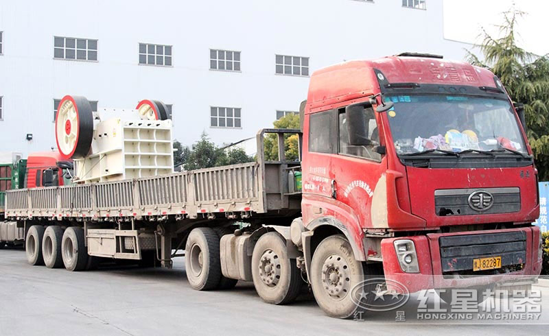 人工破碎混凝土用什么機(jī)器？選擇顎破機(jī)，大產(chǎn)量，運行可靠