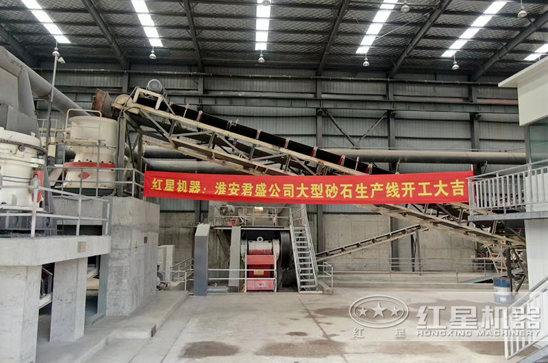 粉碎石頭的機(jī)器多少錢一臺？可以粉碎建筑垃圾嗎？