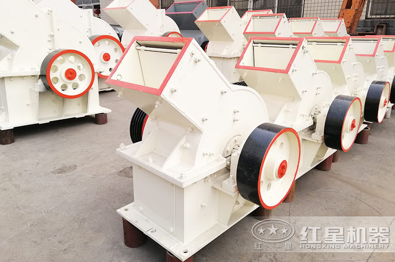 小型錘式制砂機的型號、產(chǎn)量及和優(yōu)缺點